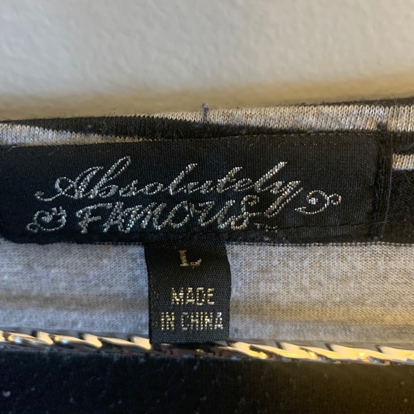 Grey and black stripe short sleeve tshirt, L - Picture 2 of 3